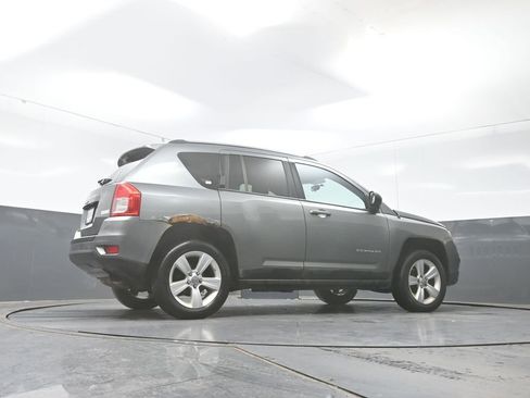 Used 2011 Jeep Compass 4WD image 47
