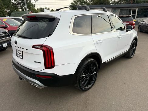 Used 2021 Kia Telluride SX w/ SX Prestige Package AWD/4WD image 9