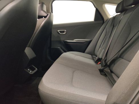 Used 2025 Kia K4 FWD image 18