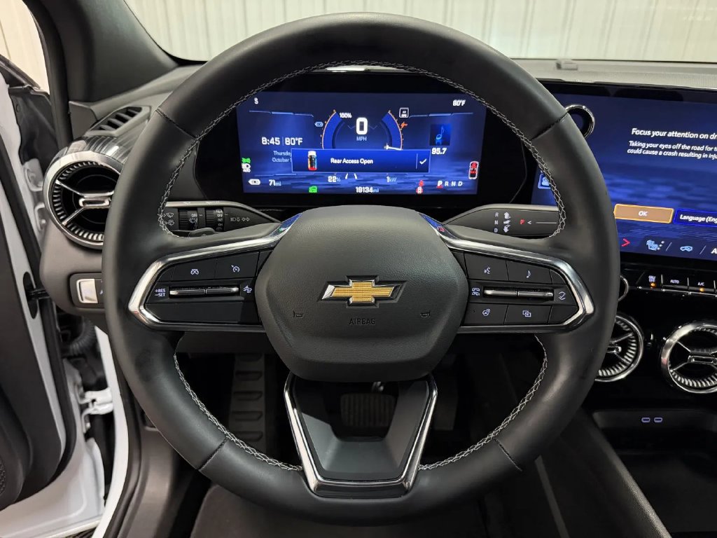 Used 2024 Chevrolet Blazer EV LT AWD/4WD image 20