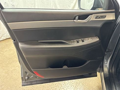 Used 2023 Hyundai Palisade SEL w/ Premium Package image 24