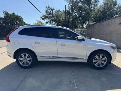 Used 2017 Volvo XC60 T5 Inscription w/ Preferred Option Package FWD image 14