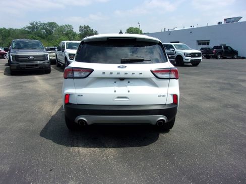 Certified 2022 Ford Escape SE w/ Convenience Package image 4