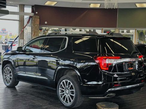 Used 2022 GMC Acadia Denali AWD/4WD image 10