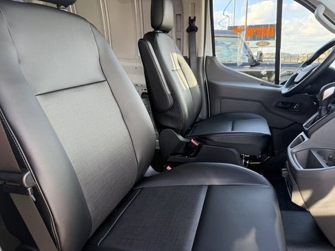 New 2025 Ford Transit 350 148 Low Roof AWD image 13