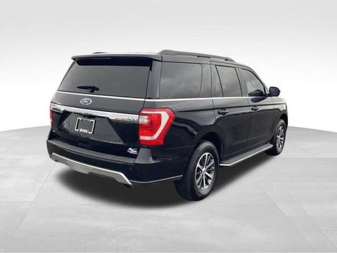 Used 2021 Ford Expedition XLT AWD/4WD image 3