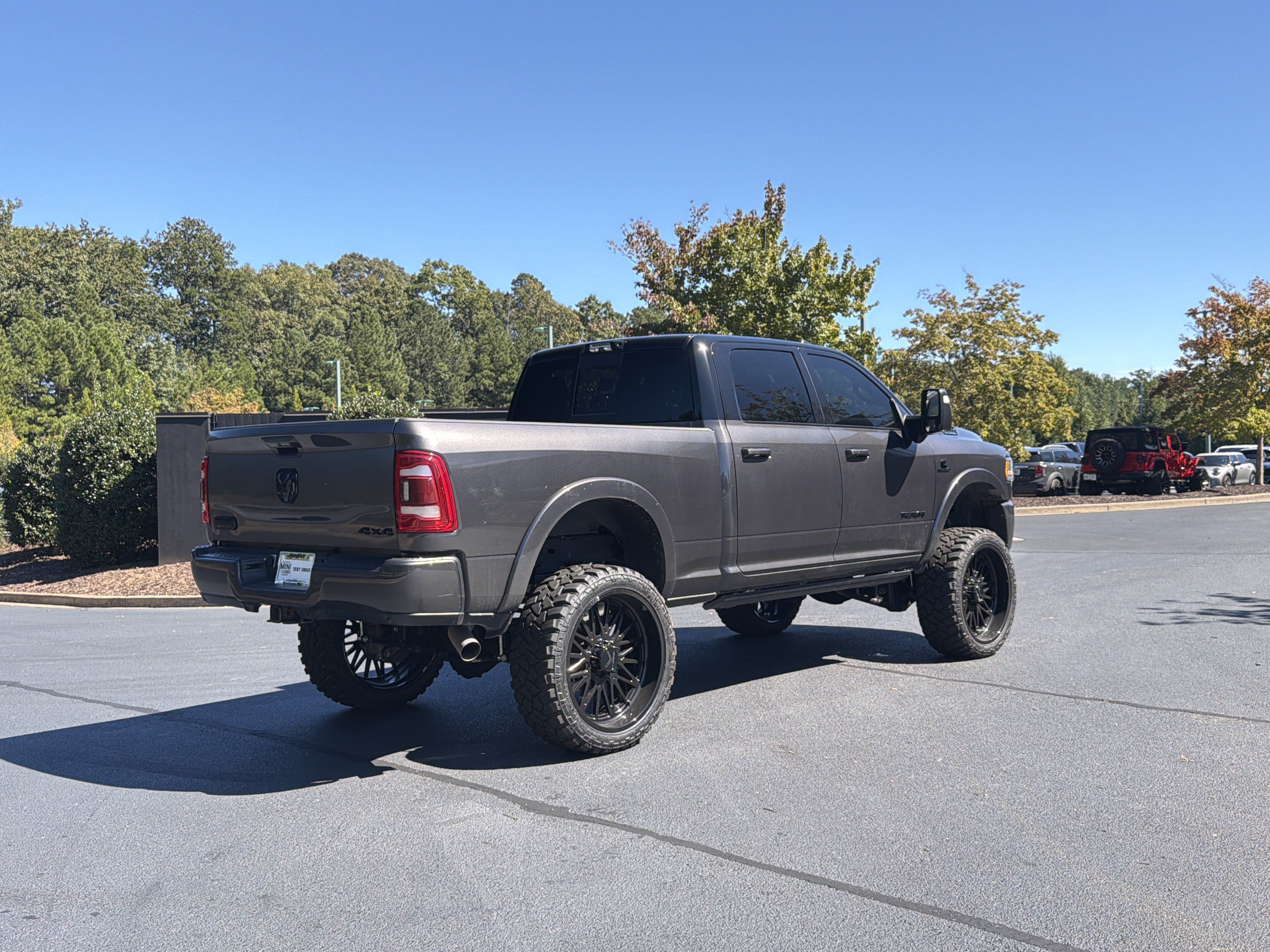 Used 2023 RAM 2500 Limited AWD/4WD image 3