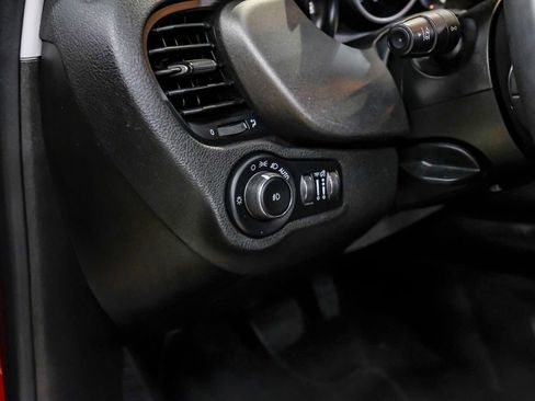 Used 2017 FIAT 500X Trekking image 26