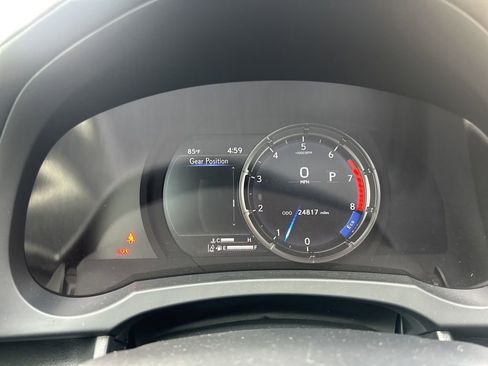 Used 2022 Lexus IS 350 F Sport AWD/4WD image 9