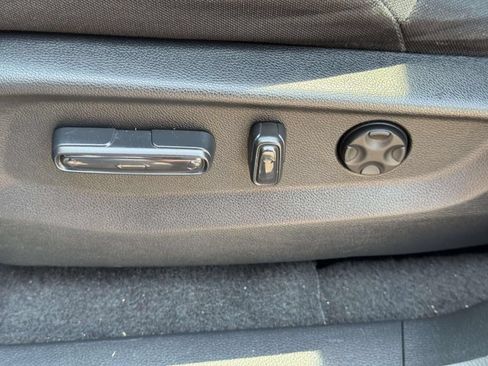 Used 2020 Honda CR-V EX image 18