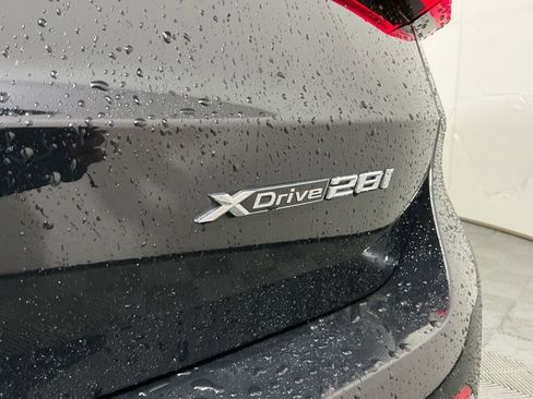 Certified 2025 BMW X1 xDrive28i w/ Convenience Package AWD/4WD image 32