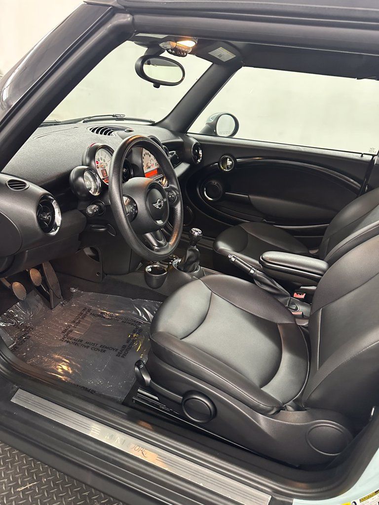 Used 2014 MINI Cooper Convertible FWD image 10
