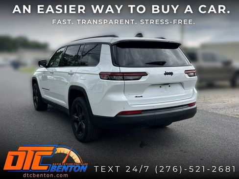 Used 2023 Jeep Grand Cherokee L Laredo AWD/4WD image 5