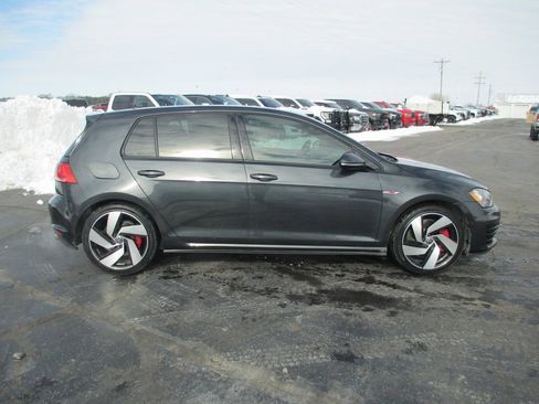 Used 2016 Volkswagen GTI Autobahn image 2
