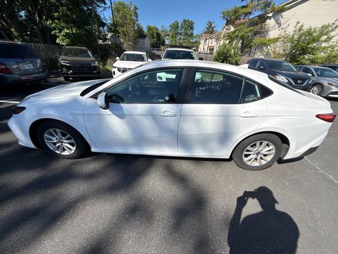 Used 2026 Toyota Camry LE FWD image 3