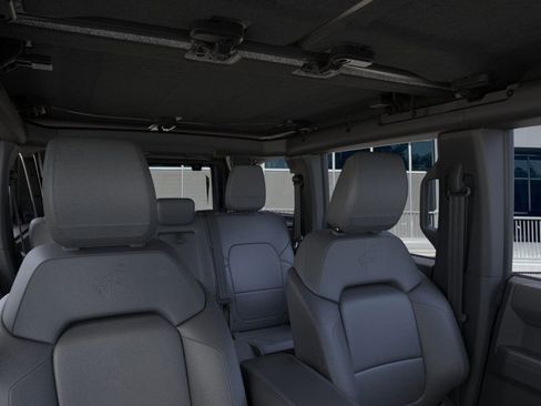 New 2025 Ford Bronco Outer Banks AWD/4WD image 12