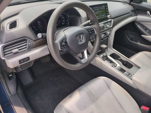 Used 2020 Honda Accord EX image 7