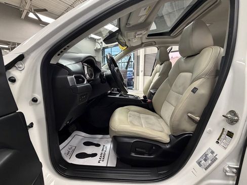Used 2020 MAZDA CX-5 Touring image 54