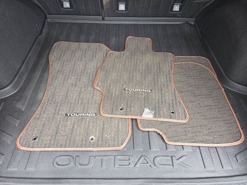 Used 2019 Subaru Outback 3.6R Touring w/ Protection Package #1 AWD/4WD image 21