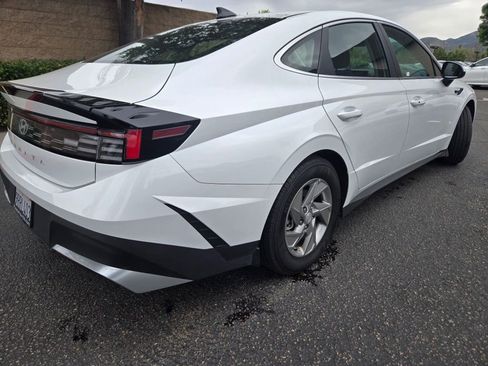 Certified 2025 Hyundai Sonata SE image 9
