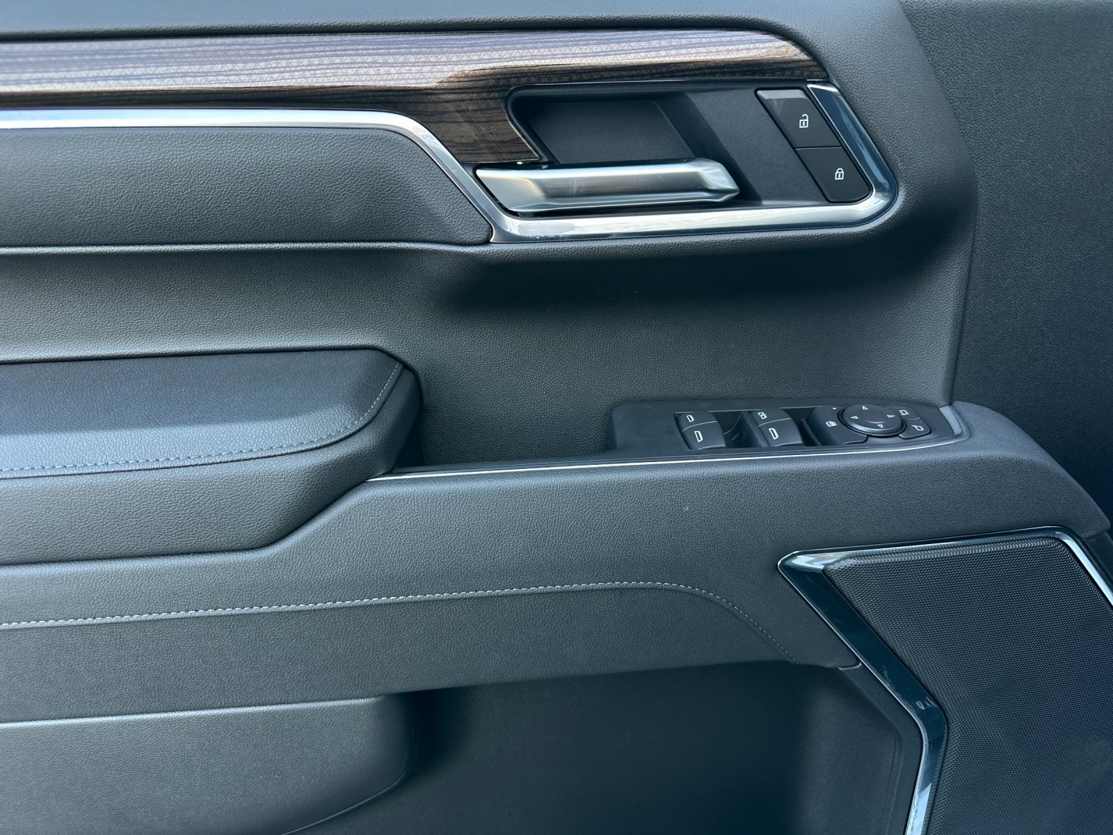 New 2026 Chevrolet Silverado 1500 LT RWD image 11