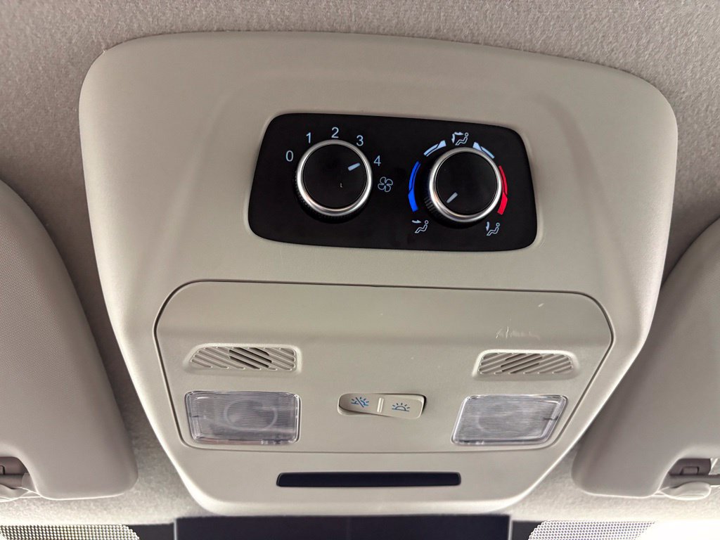 Used 2024 Ford Transit 350 XLT RWD image 29