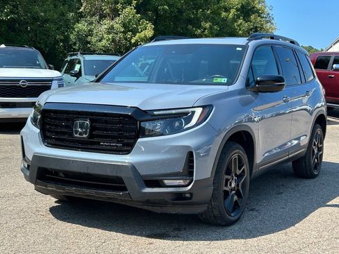 Used 2024 Honda Passport Black Edition image 1