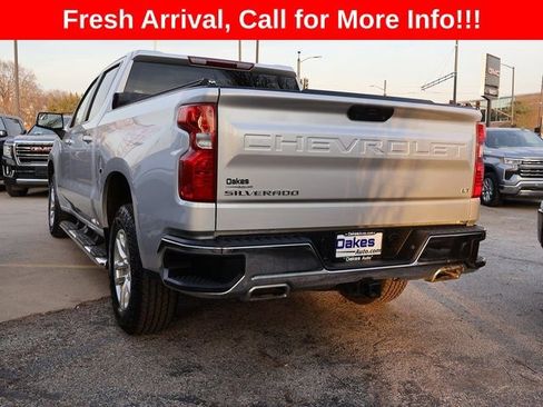 Used 2022 Chevrolet Silverado 1500 LT w/ Z71 Off-Road Package image 3