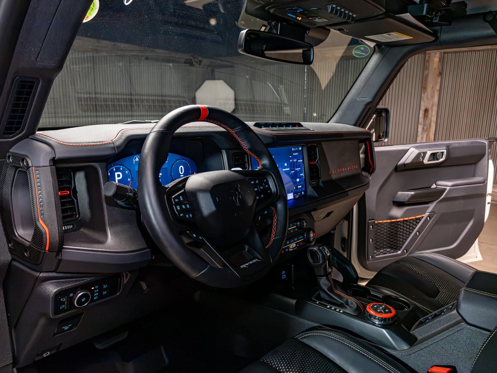 Used 2025 Ford Bronco Raptor AWD/4WD image 13