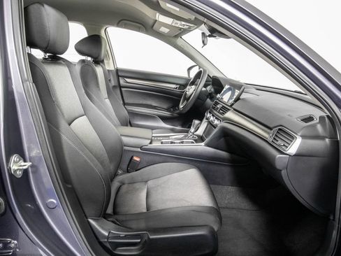 Used 2020 Honda Accord LX image 10