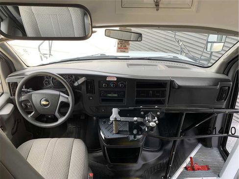 Used 2015 Chevrolet Express 3500 w/ School Bus Package image 27