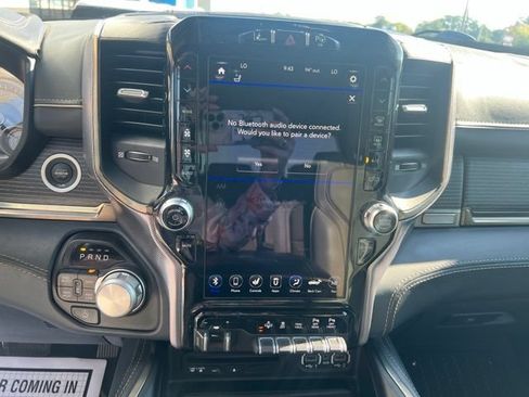 Used 2019 RAM 1500 Limited AWD/4WD image 23