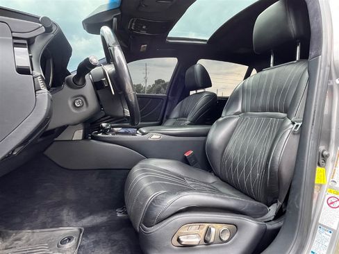 Used 2018 Lexus LS 500 AWD w/ Interior Upgrade Package image 4