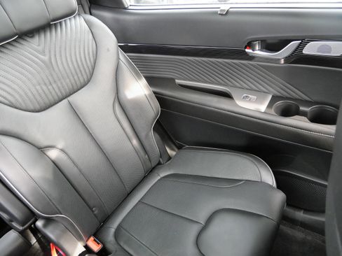 Certified 2024 Hyundai Palisade Calligraphy image 14