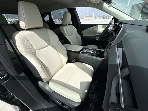 Certified 2024 Lexus RX 350 FWD w/ Technology Package image 26