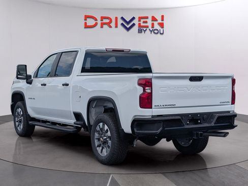 New 2026 Chevrolet Silverado 2500 Custom w/ Custom Value Package AWD/4WD image 3