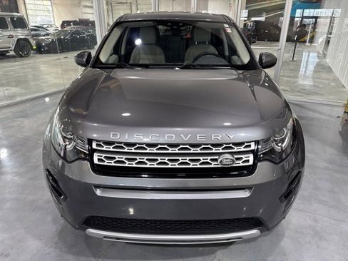 Used 2017 Land Rover Discovery Sport HSE image 2