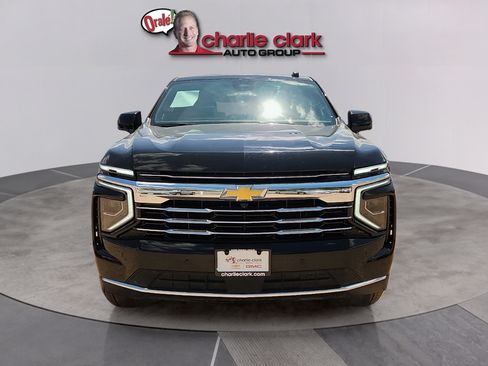 Used 2025 Chevrolet Tahoe LT RWD image 8