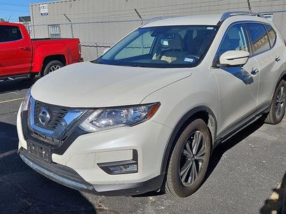 Used 2017 Nissan Rogue SL