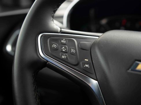 Used 2024 Chevrolet Equinox LT image 6