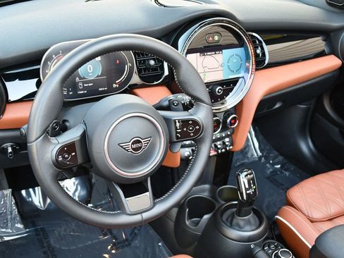 Used 2023 MINI Cooper S image 55