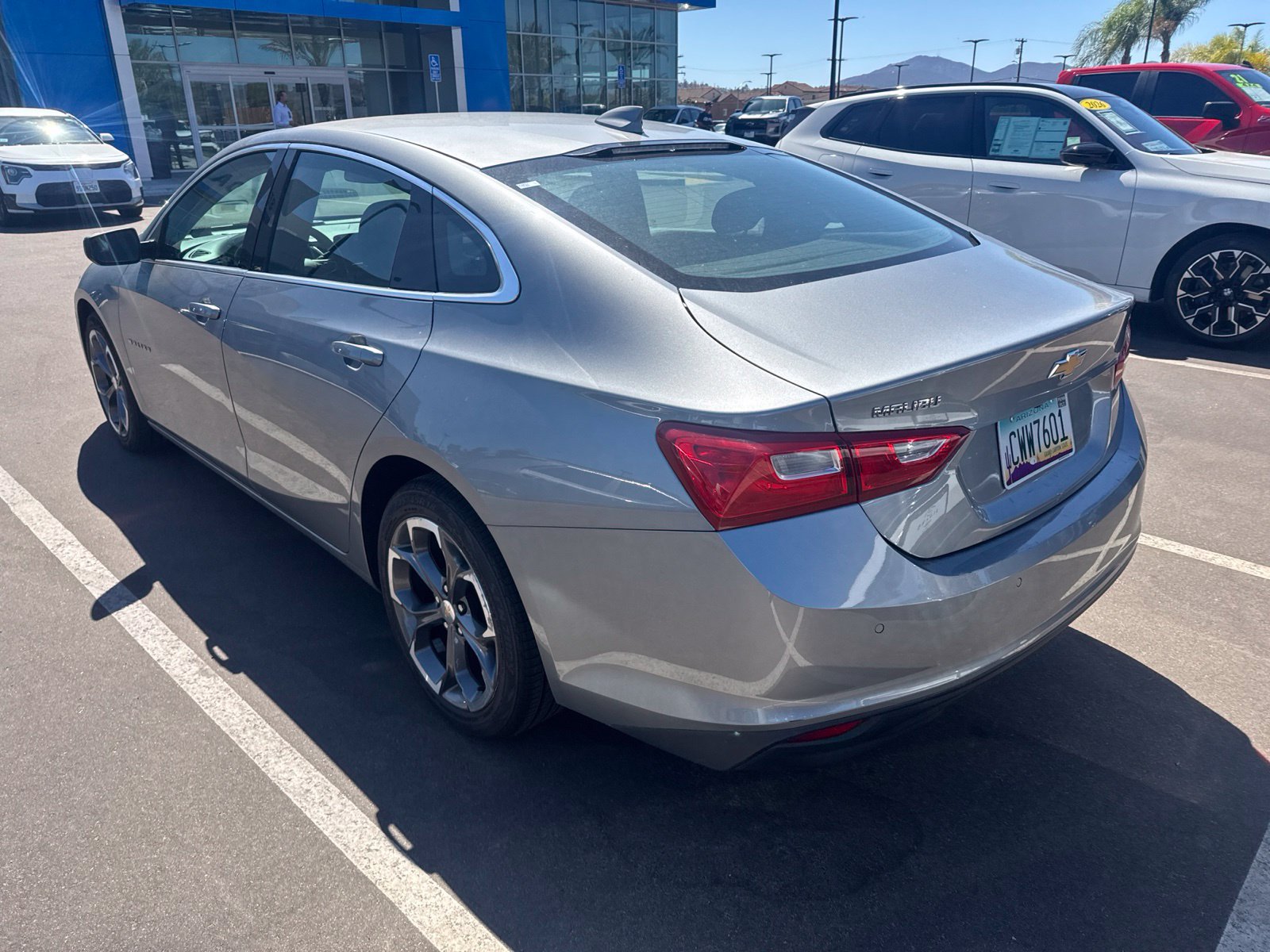 Used 2024 Chevrolet Malibu LT FWD image 4