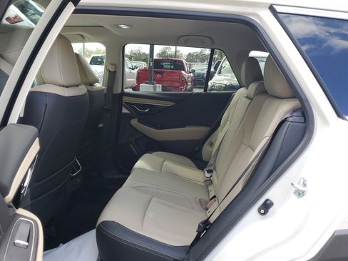 Used 2025 Subaru Outback Limited w/ Popular Package #2 image 13