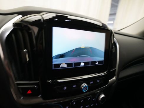 Used 2021 Chevrolet Traverse LT w/ LPO, Floor Liner Package AWD/4WD image 20