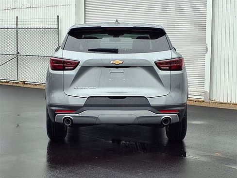 New 2026 Chevrolet Blazer LT image 18