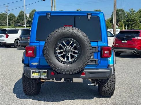Used 2024 Jeep Wrangler Unlimited Rubicon 392 AWD/4WD image 4