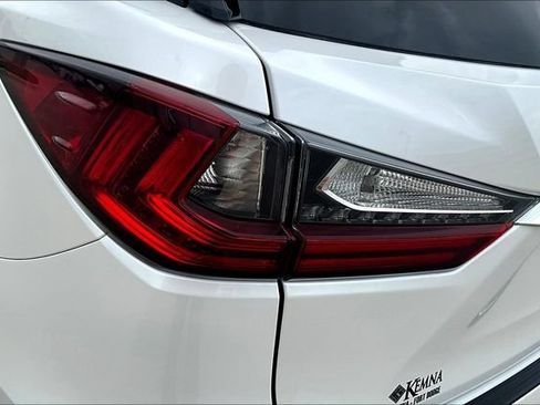 Used 2022 Lexus RX 350L Premium w/ Premium Package AWD/4WD image 22
