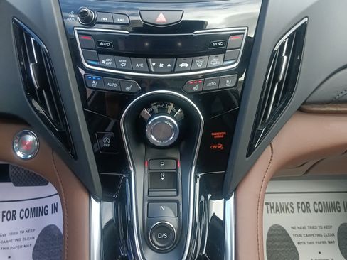 Used 2024 Acura RDX SH-AWD w/ Advance Package image 14