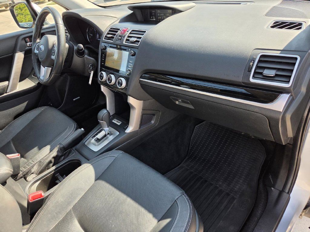 Used 2017 Subaru Forester 2.5i Limited AWD/4WD image 8