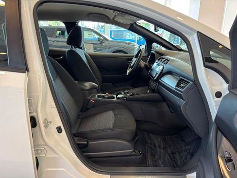 Certified 2024 Nissan Leaf SV Plus FWD image 24